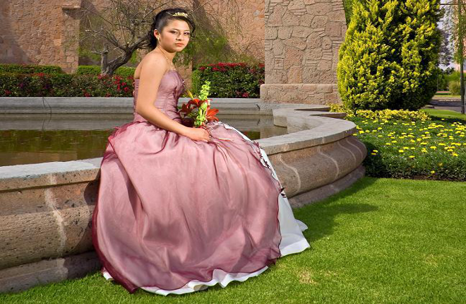 Orange County Quinceanera Limousine serving LA, San Diego and all of Los Angeles County